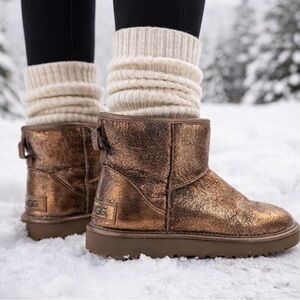 ✨ UGG Classic Mini Crackle Metallic Bronze Boots✨ READ DESCRIPTION